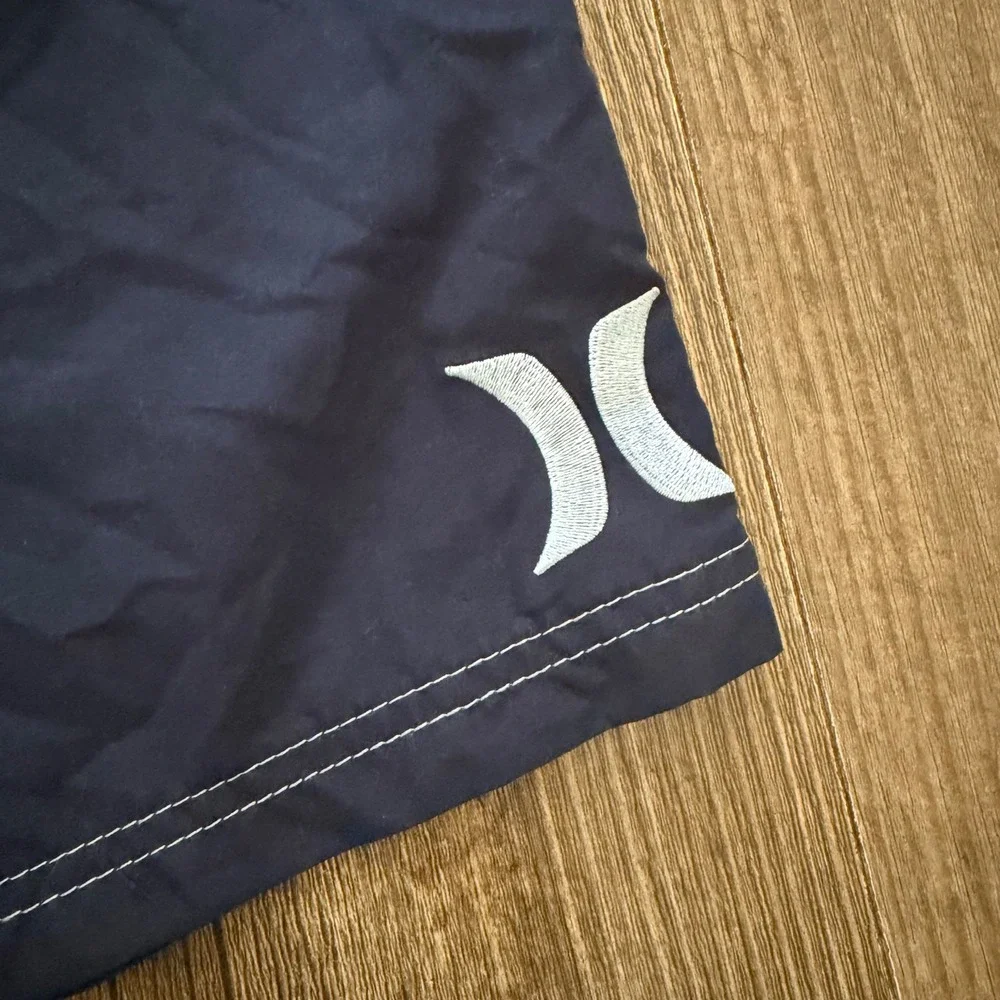 Hurley Board Shorts Mens 33 Navy Blue Contrast Stitch Cargo Pocket Surf Beach - Picture 3 of 12
